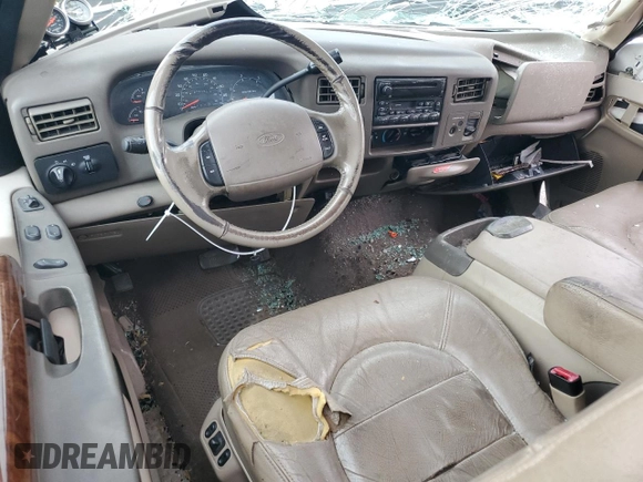 2000 Ford F-350 with VIN 1FTWX32F0YEB90096, listed as a Copart auction lot 56198024 with 273,397 mi miles and Non repairable. Bid and sale history available at DreamBid. Image 8.