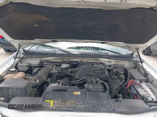 2002 Mercury Mountaineer z VIN 4M2ZU66E72ZJ21747, wystawiony jako IAAI lot #42656153 z przebiegiem 196 835 mil mil oraz . Historia ofert i sprzedaży dostępna na DreamBid. Obrazek 10.