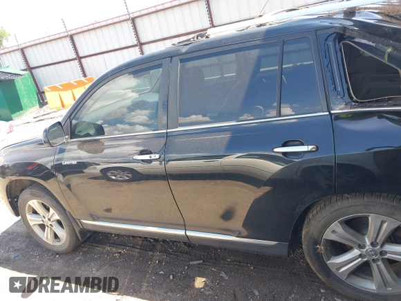 2013 Toyota Highlander Limited z VIN 5TDDK3EH1DS184444, wystawiony jako IAAI lot #42237051 z przebiegiem 247 444 mil mil oraz . Historia ofert i sprzedaży dostępna na DreamBid. Obrazek 15.