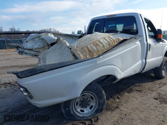 2015 Ford F-250 XLT with VIN 1FTBF2B63FEB97343, listed as a IAAI auction lot 41536666 with 172,170 mi miles and . Bid and sale history available at DreamBid. Image 18.