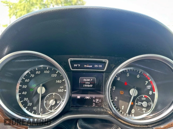 2013 Mercedes-Benz M 350 с VIN 4JGDA5JB0DA215966, выставлен на аукционе Copart как лот 65481645 с пробегом 199 849 миль миль и Чистый • Clean title. История ставок и продаж доступна на DreamBid. Изображение 8.