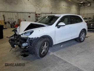 2014 Porsche Cayenne z VIN WP1AA2A26ELA95343, wystawiony jako Copart lot #54771855 z przebiegiem 160 176 mil mil oraz Nie do naprawy • Non repairable. Historia ofert i sprzedaży dostępna na DreamBid. Obrazek 1.