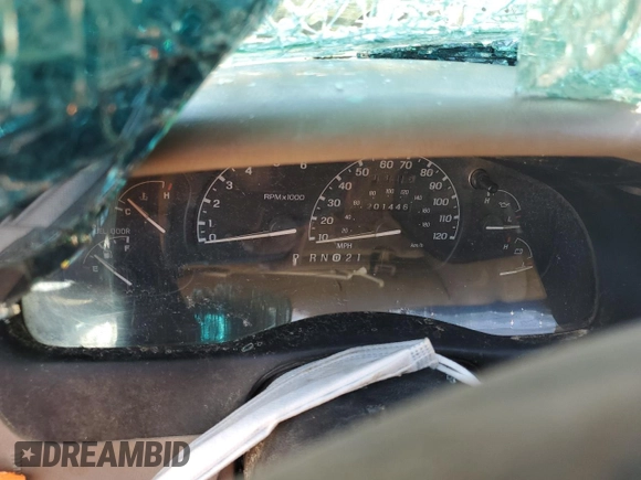 1998 Ford Explorer XL with VIN 1FMZU32E4WZB38453, listed as a Copart auction lot 54140715 with 201,446 mi miles and Non repairable. Bid and sale history available at DreamBid. Image 9.