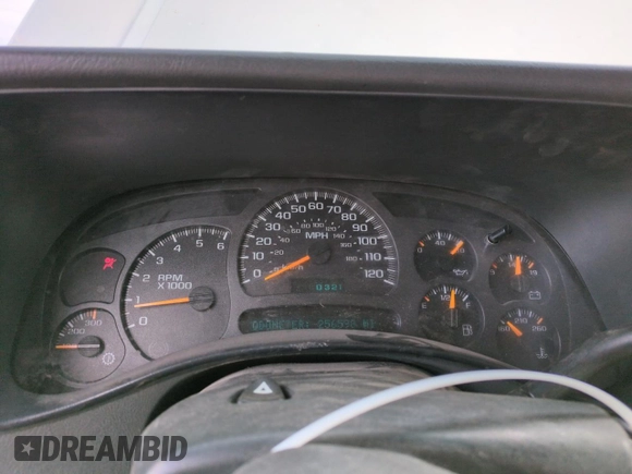 2004 Chevrolet Silverado 1500 Work Truck with VIN 2GCEC19V441126311, listed as a Copart auction lot 50166425 with 256,598 mi miles and Salvage Title. Bid and sale history available at carsss.com. Image 9.