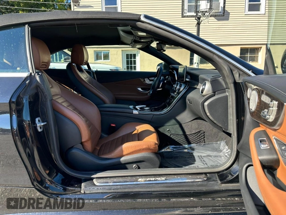 2017 Mercedes-Benz C 43 AMG with VIN WDDWK6EB8HF541457, listed as a Copart auction lot 73664584 with 133,312 mi miles and Clean title. Bid and sale history available at DreamBid. Image 9.