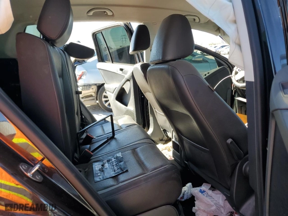 2017 Volkswagen Tiguan S with VIN WVGAV7AX9HK026909, listed as a Copart auction lot 44159575 with 0 mi miles and Salvage Title. Bid and sale history available at carsss.com. Image 10.