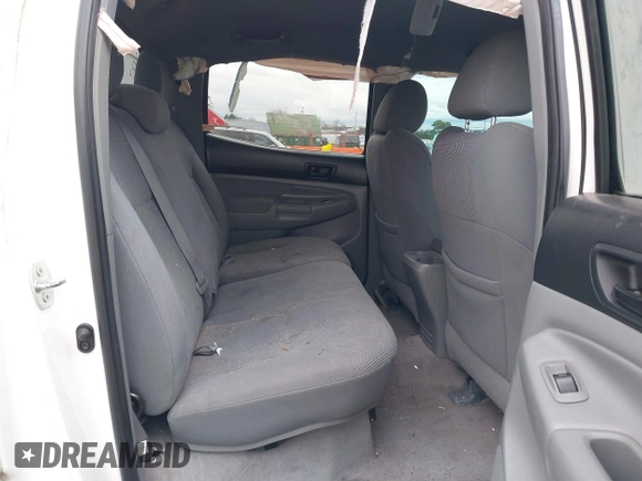 2008 Toyota Tacoma z VIN 5TELU42N58Z560464, wystawiony jako IAAI lot #41698272 z przebiegiem 208 441 mil mil oraz . Historia ofert i sprzedaży dostępna na DreamBid. Obrazek 8.
