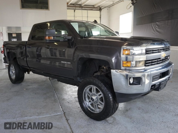 2015 Chevrolet Silverado 3500HD LT with VIN 1GC4KZC84FF595989, listed as a Copart auction lot 70707104 with 96,817 mi miles and Salvage Title. Bid and sale history available at carsss.com. Image 1.