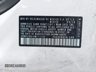 2019 Volkswagen Jetta SEL z VIN 3VWE57BU1KM111170, wystawiony jako IAAI lot #42179819 z przebiegiem 92 300 mil mil oraz . Historia ofert i sprzedaży dostępna na DreamBid. Obrazek 9.