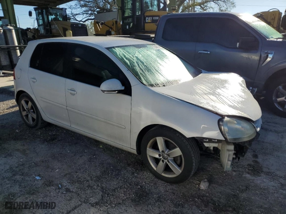2008 Volkswagen Rabbit S with VIN WVWDA71K98W093987, listed as a Copart auction lot 82461314 with 0 mi miles and Salvage Title. Bid and sale history available at carsss.com. Image 4.