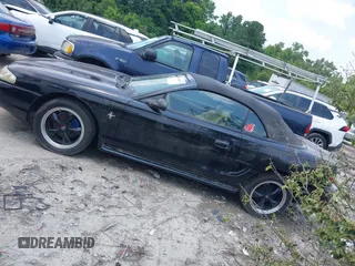 1998 Ford Mustang with VIN 1FAFP4442WF252712, listed as a IAAI auction lot 42428073 with 118,477 mi miles and . Bid and sale history available at DreamBid. Image 3.