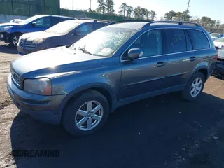 2007 Volvo XC90 I6 with VIN YV4CM982971373423, listed as a IAAI auction lot 41437463 with Not Provided miles and . Bid and sale history available at DreamBid. Image 2.