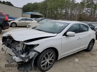 2020 Acura ILX w/Premium Pkg with VIN 19UDE2F77LA004260, listed as a Copart auction lot 49062155 with 31,128 mi miles and Salvage Title. Bid and sale history available at carsss.com. Image 1.