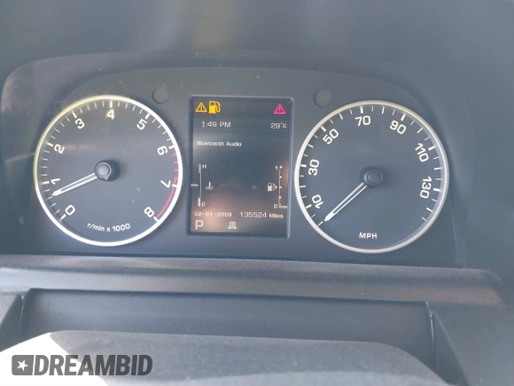 2013 Land Rover LR4 HSE with VIN SALAG2D45DA661198, listed as a IAAI auction lot 40692110 with 135,524 mi miles and . Bid and sale history available at DreamBid. Image 7.