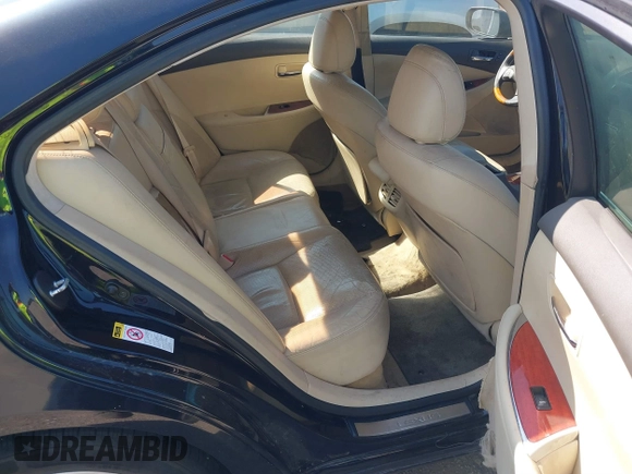 2010 Lexus ES 330 z VIN JTHBK1EGXA2349928, wystawiony jako IAAI lot #41678276 z przebiegiem 222 535 mil mil oraz . Historia ofert i sprzedaży dostępna na DreamBid. Obrazek 8.