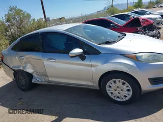 2015 Ford Fiesta S с VIN 3FADP4AJXFM190851, выставлен на аукционе IAAI как лот 42139415 с пробегом 112 733 миль миль и . История ставок и продаж доступна на DreamBid. Изображение 13.
