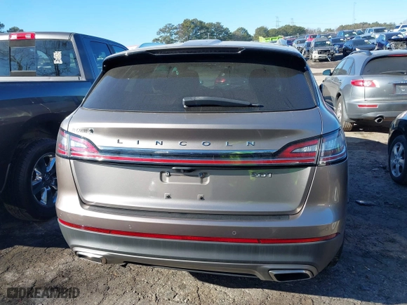 2020 Lincoln Nautilus Reserve with VIN 2LMPJ6K90LBL02045, listed as a IAAI auction lot 41322680 with 59,977 mi miles. Bid and sale history available at carsss.com. Image 16.