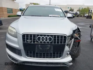 2013 Audi Q7 S line Prestige с VIN WA1DGAFE1DD002015, выставлен на аукционе IAAI как лот 42171470 с пробегом 165 026 миль миль и . История ставок и продаж доступна на DreamBid. Изображение 12.