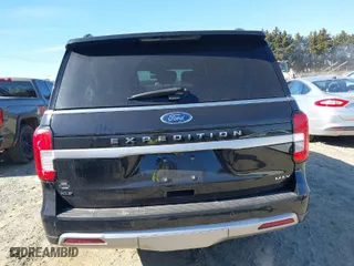 2022 Ford Expedition Max XLT with VIN 1FMJK1JT0NEA66311, listed as a IAAI auction lot 41666925 with 73,596 mi miles. Bid and sale history available at carsss.com. Image 16.