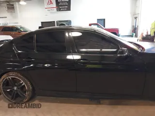 2014 BMW 5 Series 535i with VIN WBA5B1C57ED480208, listed as a IAAI auction lot 41257404 with 114,340 mi miles and . Bid and sale history available at DreamBid. Image 14.