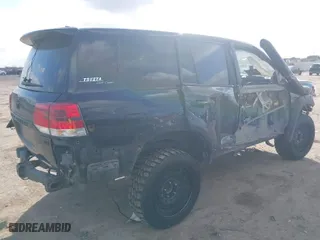 2016 Toyota Land Cruiser with VIN JTMCY7AJ8G4044577, listed as a IAAI auction lot 41482125 with 140,971 mi miles. Bid and sale history available at carsss.com. Image 4.