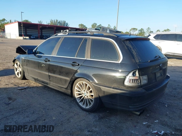 2004 BMW 3 Series 325i with VIN WBAEN33454PC12753, listed as a IAAI auction lot 41865942 with 1 mi miles. Bid and sale history available at carsss.com. Image 12.
