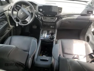 2020 Honda Pilot Touring 8-Passenger with VIN 5FNYF6H99LB050134, listed as a Copart auction lot 55095435 with 26,080 mi miles and Salvage title. Bid and sale history available at DreamBid. Image 8.
