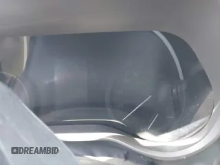 2021 Toyota Sienna XLE z VIN 5TDYRKEC1MS027959, wystawiony jako IAAI lot #42018160 z przebiegiem Nie podano mil oraz . Historia ofert i sprzedaży dostępna na DreamBid. Obrazek 7.