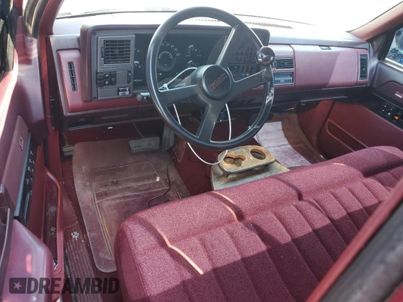 1989 GMC Sierra 1500 with VIN 1GTDC14H6KE537928, listed as a Copart auction lot 58233914 with 90,754 mi miles and Salvage Title. Bid and sale history available at DreamBid. Image 8.