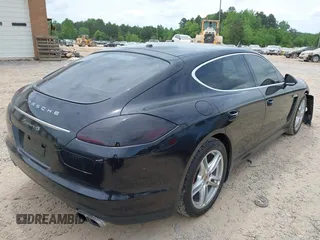 2013 Porsche Panamera 4S z VIN WP0AB2A71DL061108, wystawiony jako IAAI lot #42063281 z przebiegiem 90 100 mil mil oraz . Historia ofert i sprzedaży dostępna na DreamBid. Obrazek 4.