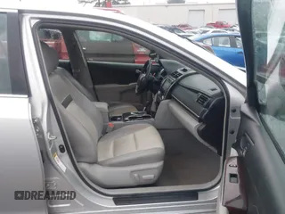 2013 Toyota Camry L with VIN 4T1BF1FK9DU695336, listed as a IAAI auction lot 41759203 with 123,307 mi miles. Bid and sale history available at carsss.com. Image 5.