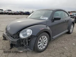 2017 Volkswagen Beetle 1.8T Fleet with VIN 3VWF17AT8HM621534, listed as a Copart auction lot 49889215 with 87,960 mi miles and Salvage Title. Bid and sale history available at carsss.com. Image 1.