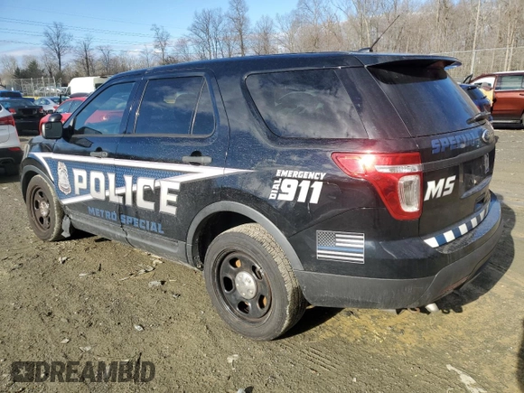 2013 Ford Utility Police Interceptor with VIN 1FM5K8ARXDGC40872, listed as a Copart auction lot 47389765 with 156,083 mi miles and Salvage Title. Bid and sale history available at carsss.com. Image 2.