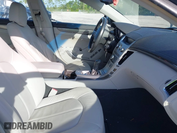 2011 Cadillac CTS с VIN 1G6DA5EY0B0112944, выставлен на аукционе IAAI как лот 42682667 с пробегом 77 165 миль миль и . История ставок и продаж доступна на DreamBid. Изображение 5.