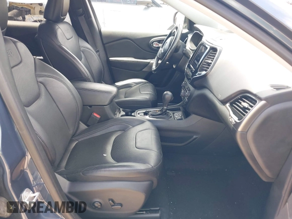 2019 Jeep Cherokee Limited z VIN 1C4PJLDB9KD454574, wystawiony jako IAAI lot #42559910 z przebiegiem 52 345 mil mil oraz . Historia ofert i sprzedaży dostępna na DreamBid. Obrazek 5.