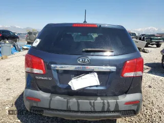 2012 Kia Sorento LX with VIN 5XYKT3A14CG301846, listed as a Copart auction lot 52979445 with 190,506 mi miles and Salvage Title. Bid and sale history available at carsss.com. Image 6.