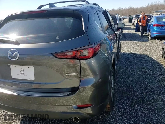 2025 Mazda CX-5 2.5 S Preferred Package with VIN JM3KFBCL6S0572645, listed as a Copart auction lot 48229425 with 1,324 mi miles and Salvage Title. Bid and sale history available at carsss.com. Image 11.