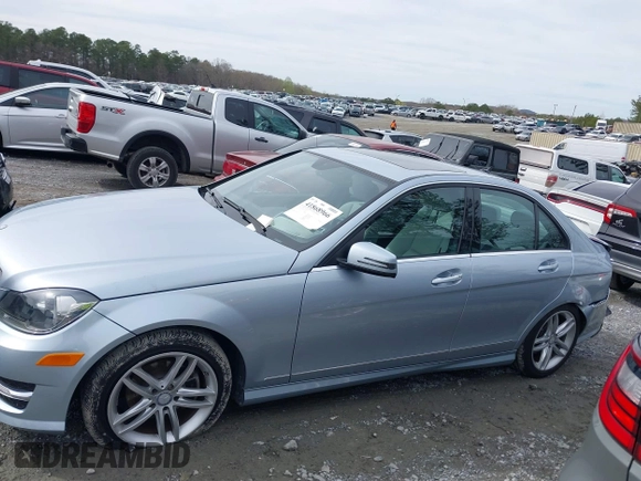2014 Mercedes-Benz C-Class C 250 Sport with VIN WDDGF4HB6EA951255, listed as a IAAI auction lot 41868966 with 25,694 mi miles. Bid and sale history available at carsss.com. Image 14.