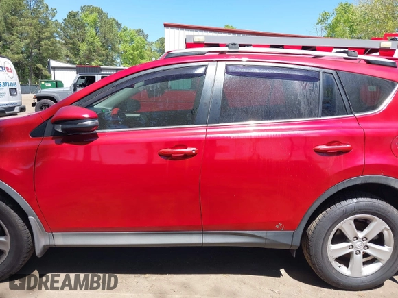 2013 Toyota RAV4 XLE with VIN 2T3WFREV3DW073012, listed as a IAAI auction lot 42049395 with 171,764 mi miles. Bid and sale history available at carsss.com. Image 14.