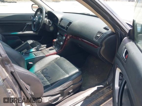 2008 Subaru Outback Limited с VIN 4S4BP62C287356298, выставлен на аукционе IAAI как лот 42279306 с пробегом 183 335 миль миль и . История ставок и продаж доступна на DreamBid. Изображение 5.