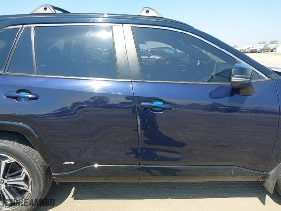 2021 Toyota RAV4 Prime XSE with VIN JTMEB3FV3MD045775, listed as a IAAI auction lot 39858986 with 37,709 mi miles. Bid and sale history available at carsss.com. Image 13.