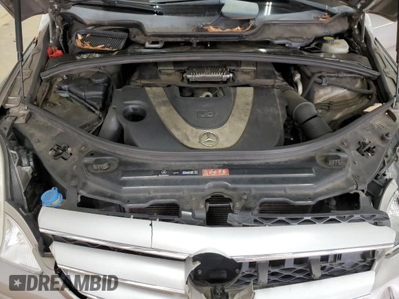 2008 Mercedes-Benz R 3.5L with VIN 4JGCB56E58A074460, listed as a Copart auction lot 84403464 with 296,644 mi miles and Salvage title. Bid and sale history available at DreamBid. Image 12.