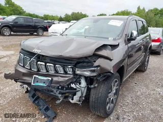 2020 Jeep Grand Cherokee Overland with VIN 1C4RJECG8LC323824, listed as a IAAI auction lot 41757922 with 64,792 mi miles. Bid and sale history available at carsss.com. Image 19.