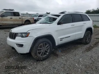 2016 Jeep Grand Cherokee 75th Anniversary с VIN 1C4RJEAG5GC457697, выставлен на аукционе Copart как лот 61092745 с пробегом 141 488 миль миль и Списание • Salvage title. История ставок и продаж доступна на DreamBid. Изображение 1.