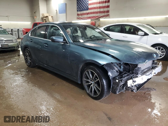 2019 BMW 3 Series 330i with VIN WBA5R1C51KFH14244, listed as a Copart auction lot 52199945 with 45,365 mi miles and Salvage title. Bid and sale history available at DreamBid. Image 4.