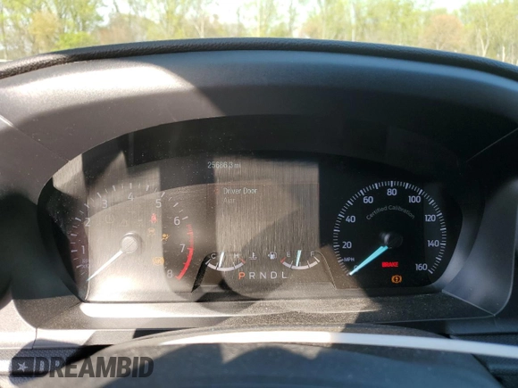 2022 Ford Police Interceptor Utility z VIN 1FM5K8AW7NNA13612, wystawiony jako Copart lot #53203665 z przebiegiem 25 686 mil mil oraz Tytuł czysty. Historia ofert i sprzedaży dostępna na DreamBid. Obrazek 9.