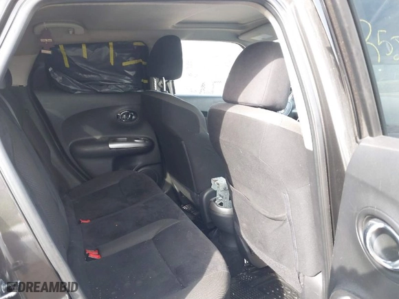 2013 Nissan Juke SL with VIN JN8AF5MV9DT215374, listed as a IAAI auction lot 41636963 with 999,999 mi miles. Bid and sale history available at carsss.com. Image 8.
