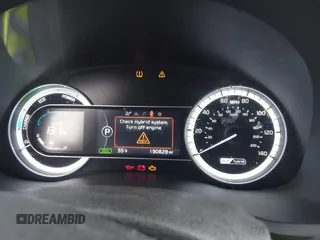 2017 Kia Niro Touring Launch Edition with VIN KNDCC3LC2H5048657, listed as a IAAI auction lot 41736127 with 190,828 mi miles. Bid and sale history available at carsss.com. Image 7.