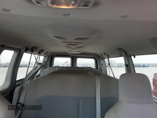 2014 Ford Econoline Passenger XL z VIN 1FBNE3BL0EDA47792, wystawiony jako Copart lot #66011154 z przebiegiem 66 753 mil mil oraz Szkody całkowita. Historia ofert i sprzedaży dostępna na DreamBid. Obrazek 10.