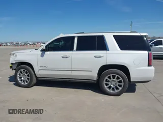 2017 GMC Yukon Denali with VIN 1GKS1CKJ3HR315982, listed as a IAAI auction lot 41721285 with 116,398 mi miles. Bid and sale history available at carsss.com. Image 14.